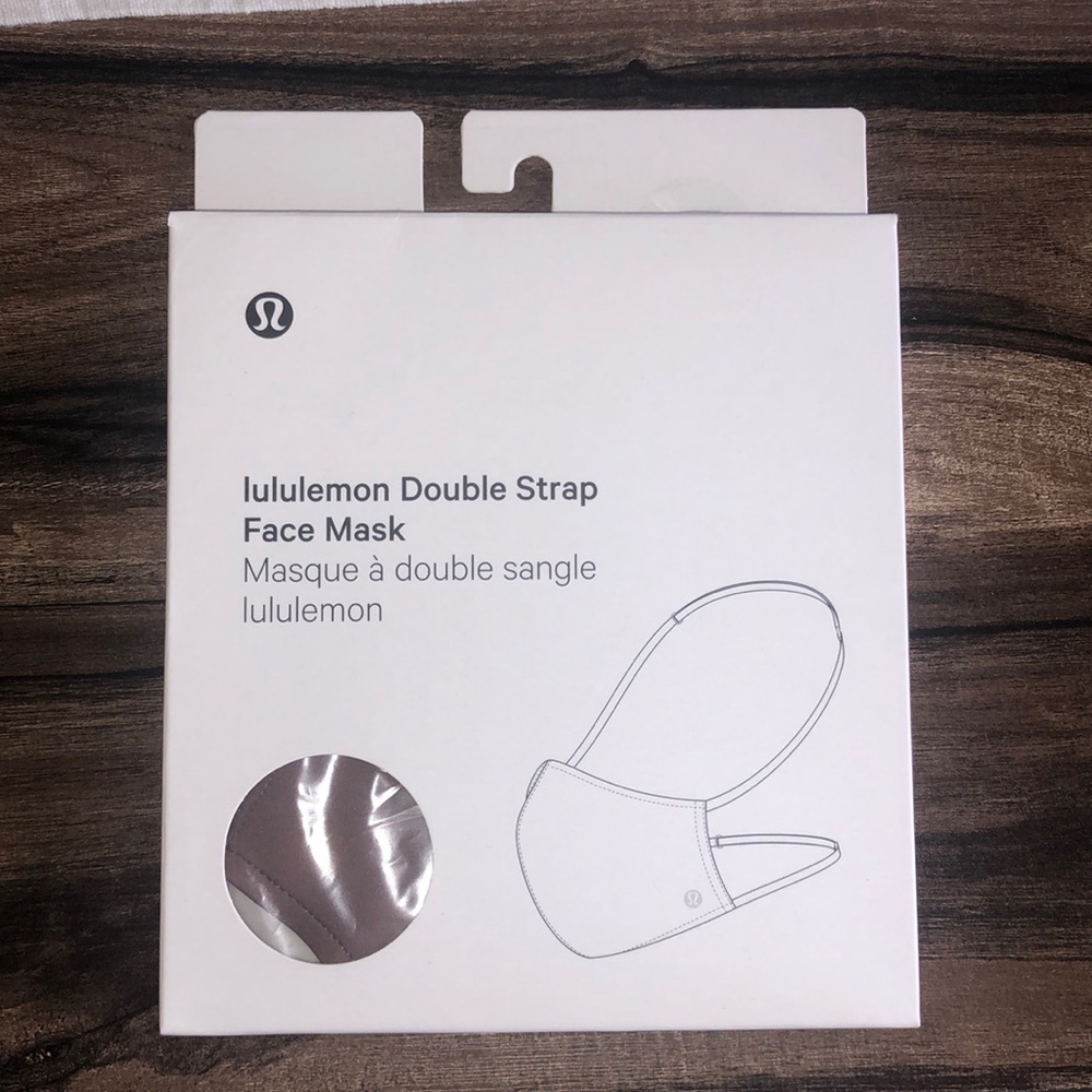 Lululemon Face Mask